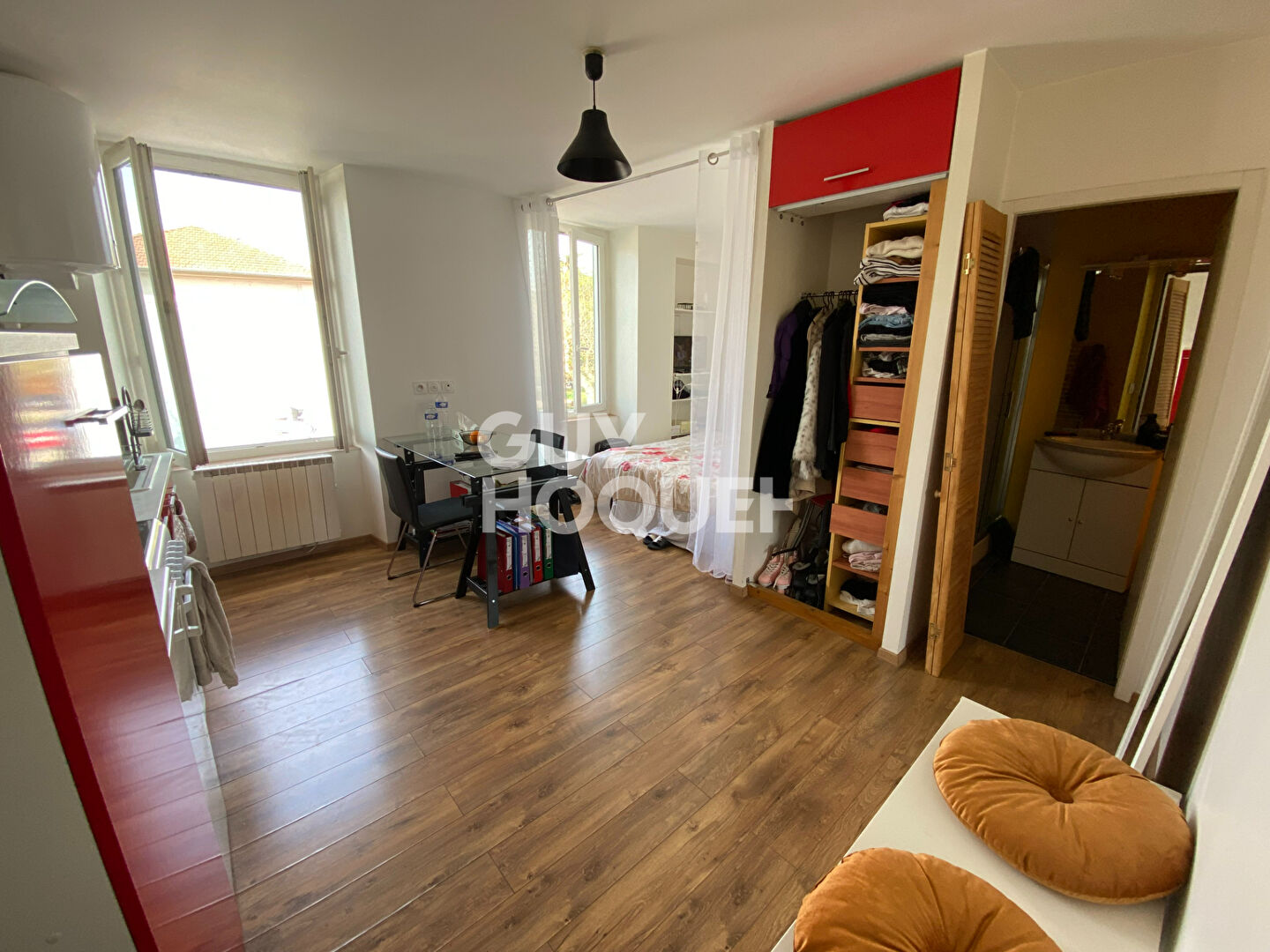 BOURG LES VALENCE QUAI THANARON