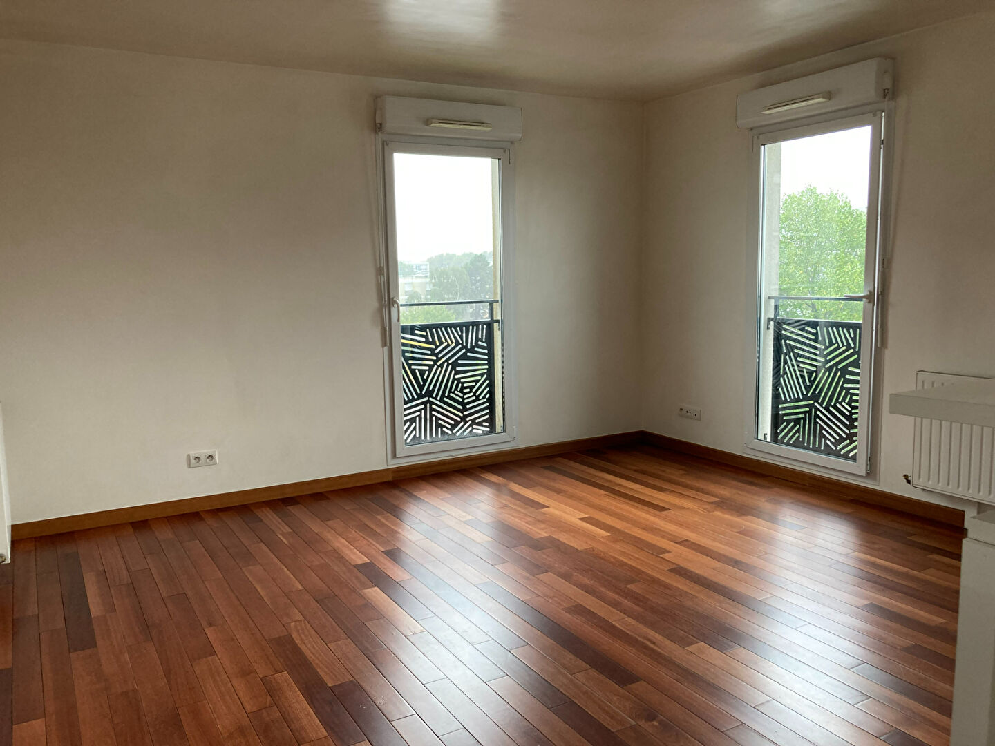 Vente : appartement T2 (47 m²) à VELIZY VILLACOUBLAY