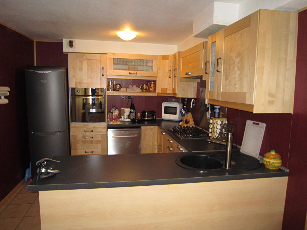 APPARTEMENT AVEC JARDIN