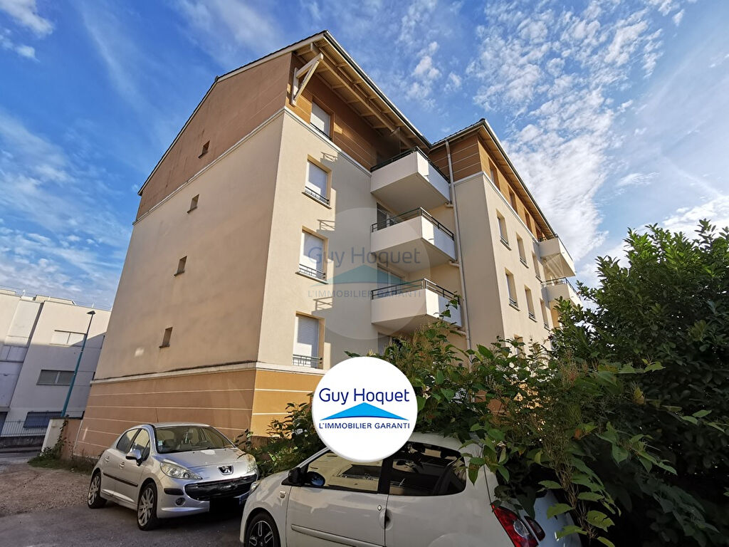 Joli T2 avec balcon proche commodité