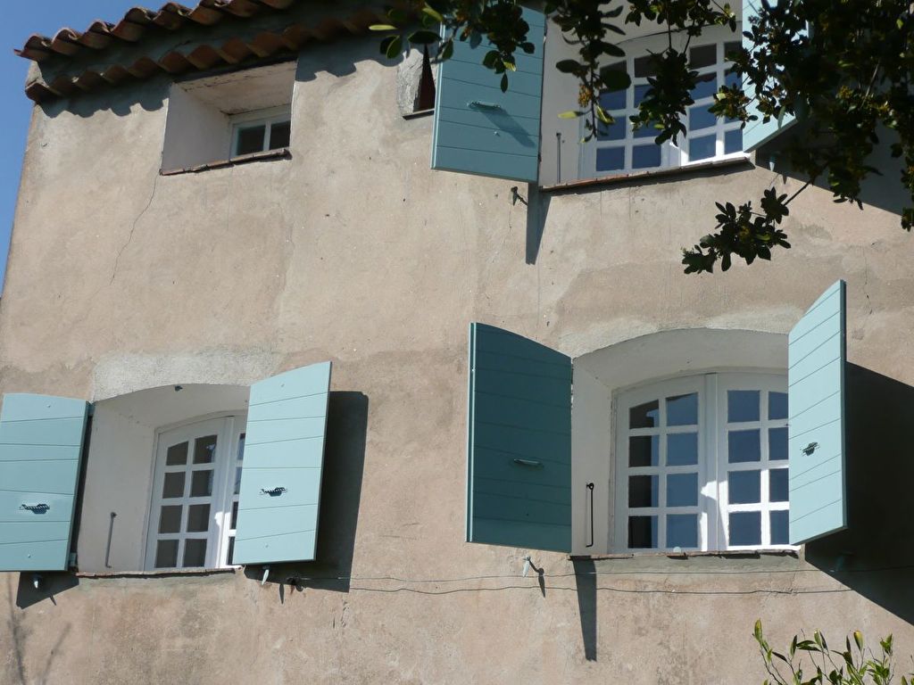 LOCATION ANNEE RAMATUELLE VILLAGE