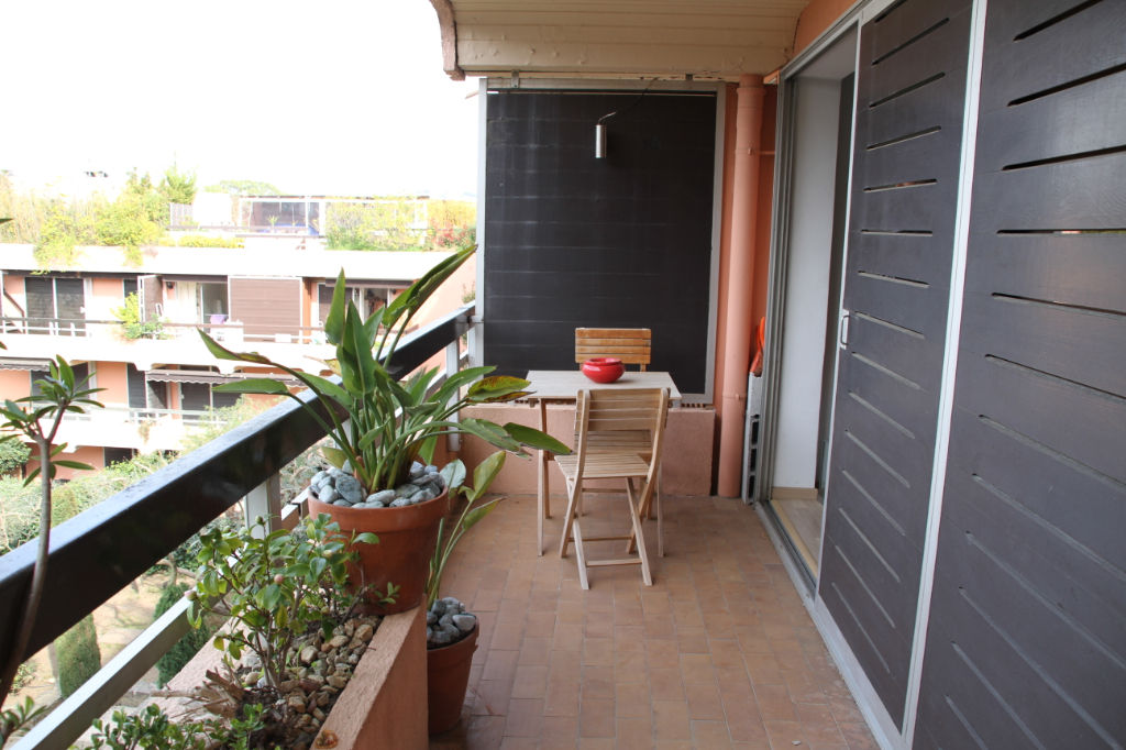 Appartement F1 à vendre à SAINT TROPEZ - Guy-hoquet.com