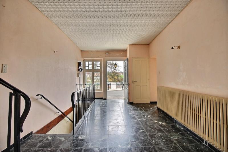 MARNAY (70), Maison mitoyenne avec jardin et accès à la rivière