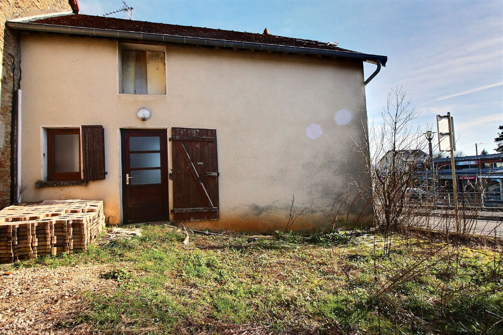 A VENDRE -  Maison à rénover au coeur de Chemaudin