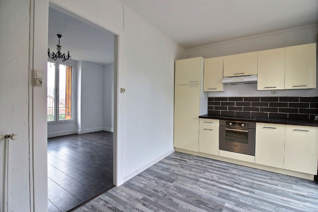 Maison Torpes de 86.91 m2 avec jardin