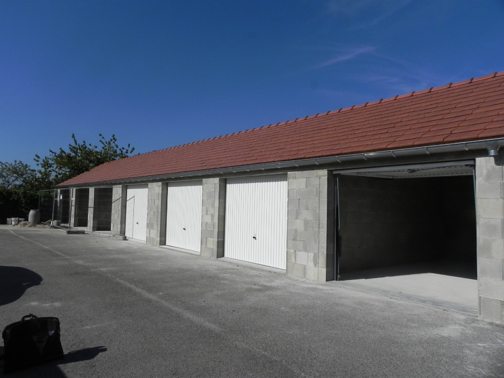 Parking / box Franois 15 m2