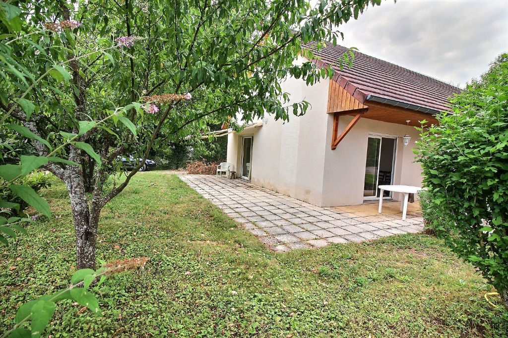 À vendre, maison 4 pièces de 88,41 m² à MONTFERRAND LE CHÂTEAU (25320).