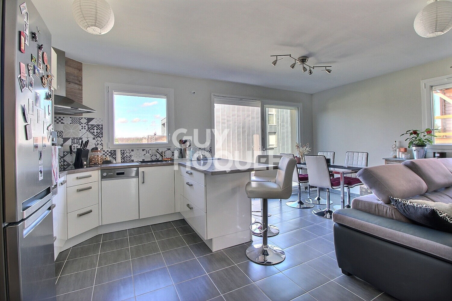 Vente : maison 3 pièces (60 m²) à MONTFERRAND LE CHATEAU