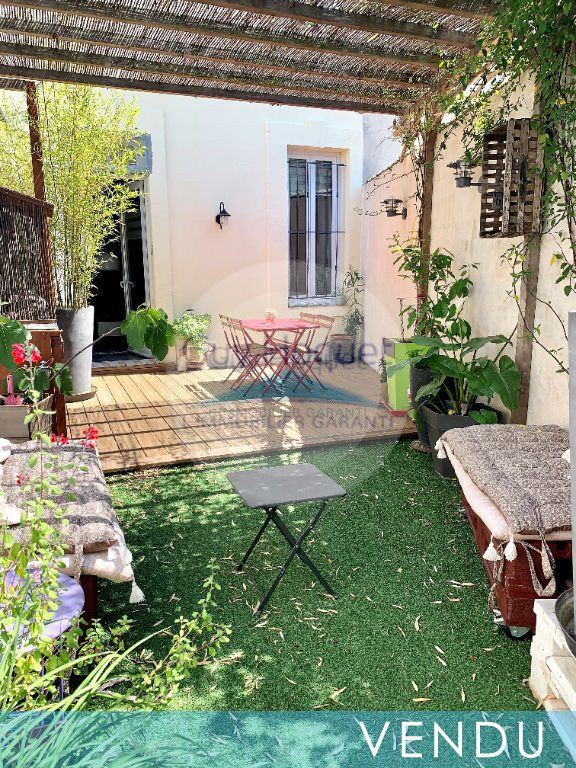 Maison de ville avec cour