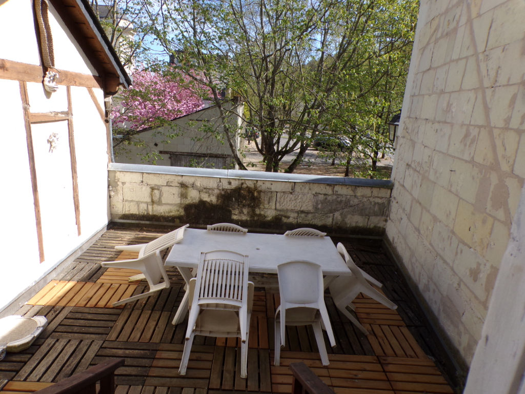 SAUMUR : appartement T4 (76 m²) à louer
