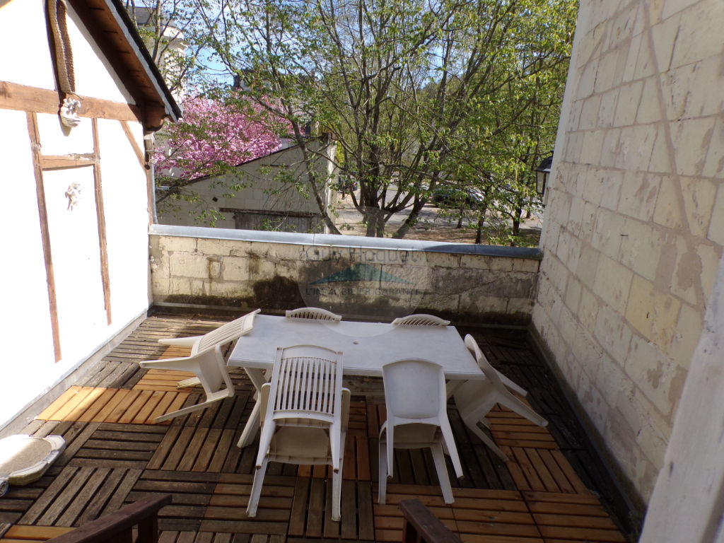 SAUMUR : appartement T4 (76 m²) à louer