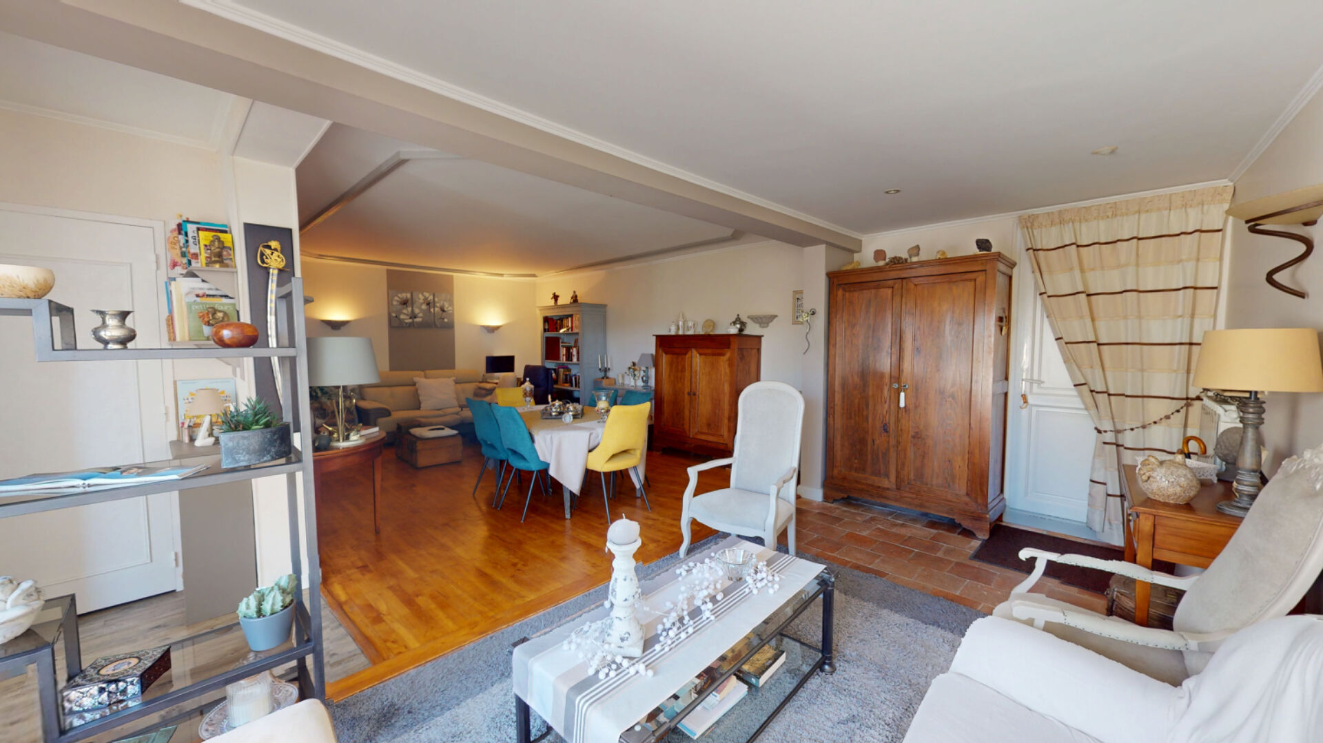 Maison ancienne rénovée vue Loire - 5mn Saumur