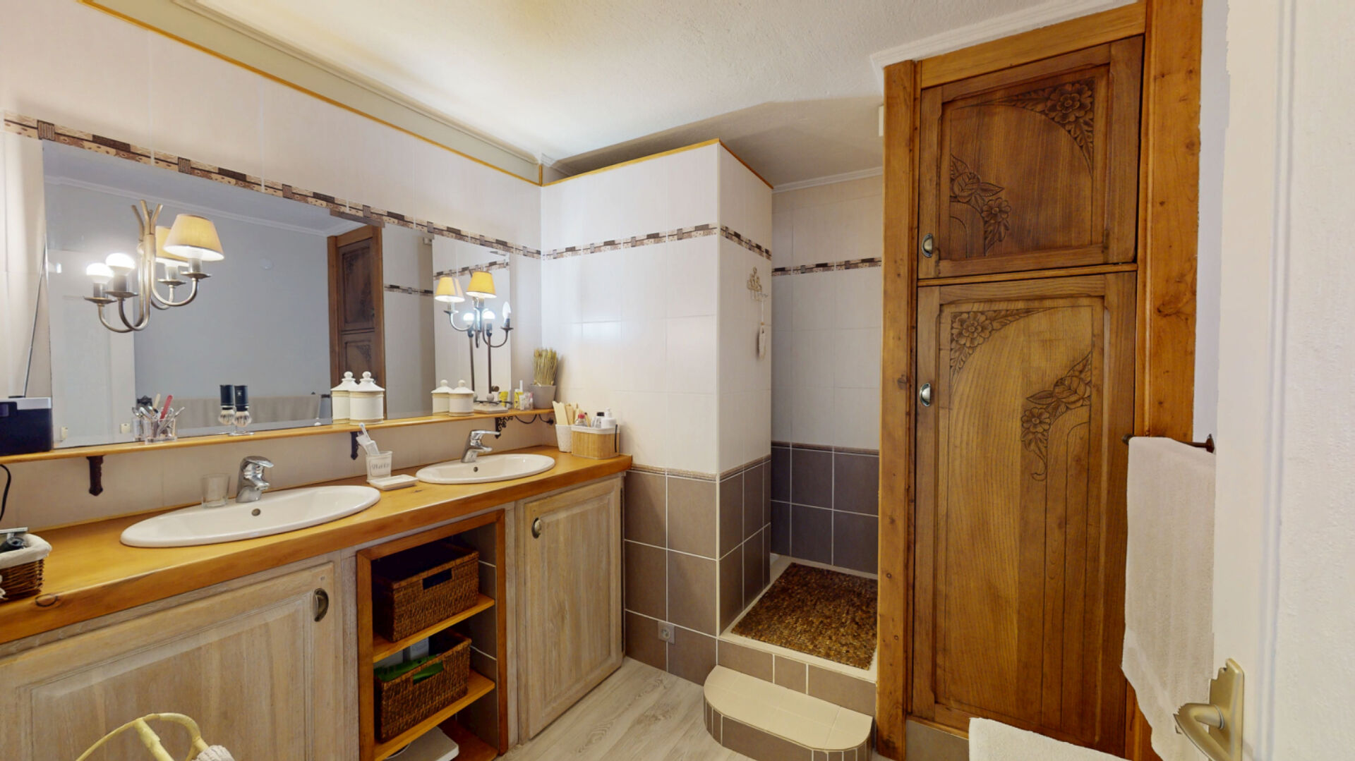 Maison ancienne rénovée vue Loire - 5mn Saumur