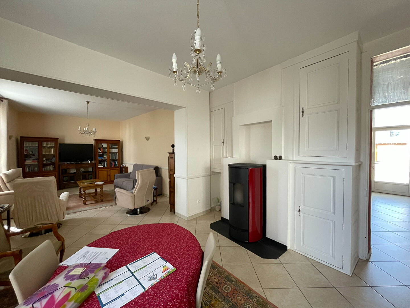 Maison 7 pièces à vendre à Varrains - Calme et Confort