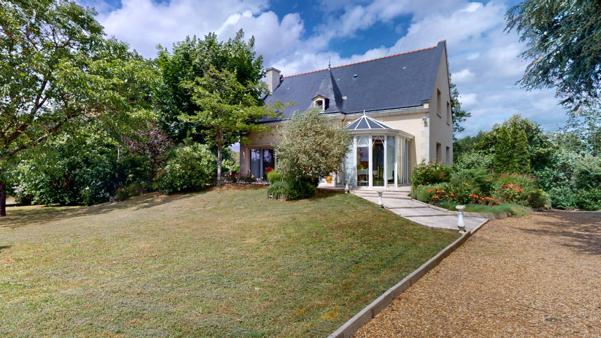 VENTE d'une maison avec vie de plain pied à SAUMUR