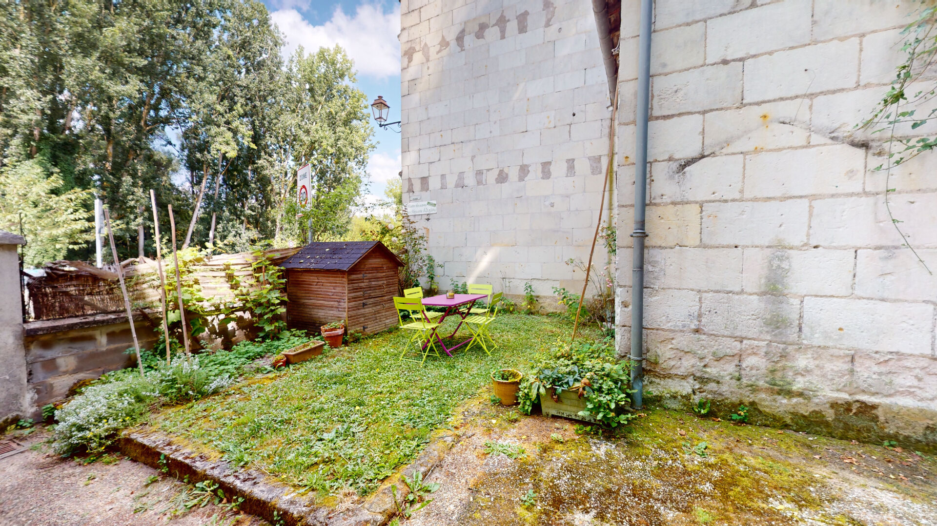 Maison ancienne en tuffeau en vente à PARNAY