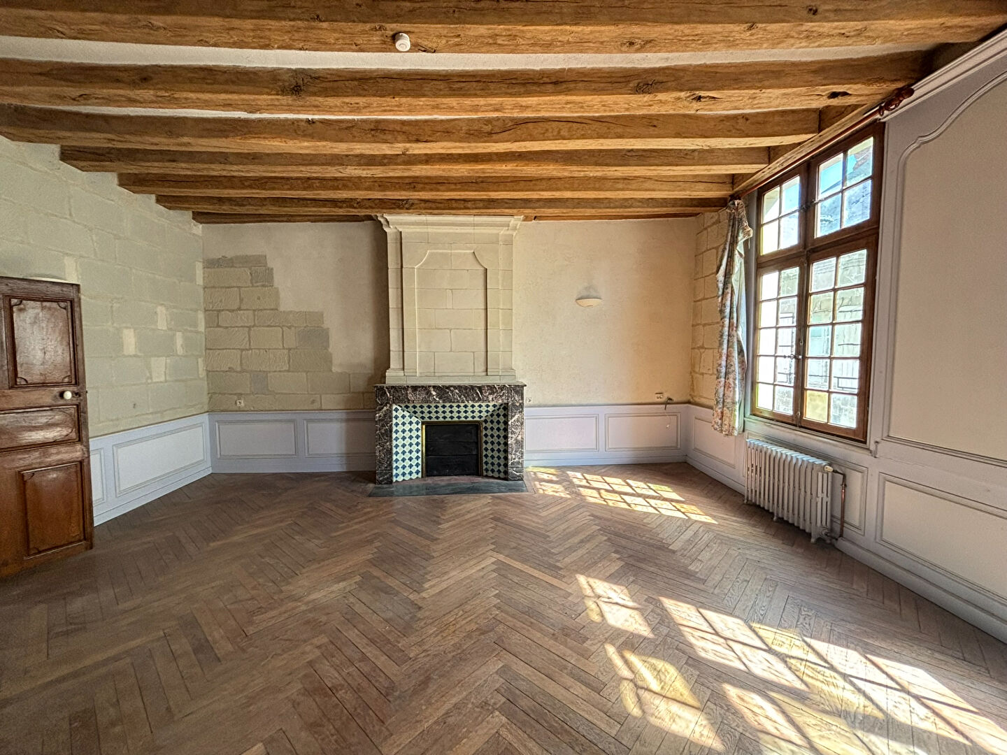 Maison de charme à fort potentiel  Centre-ville de Saumur