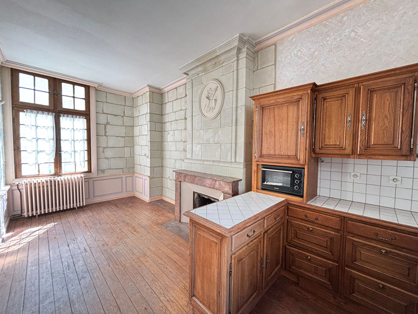 Maison de charme à fort potentiel  Centre-ville de Saumur