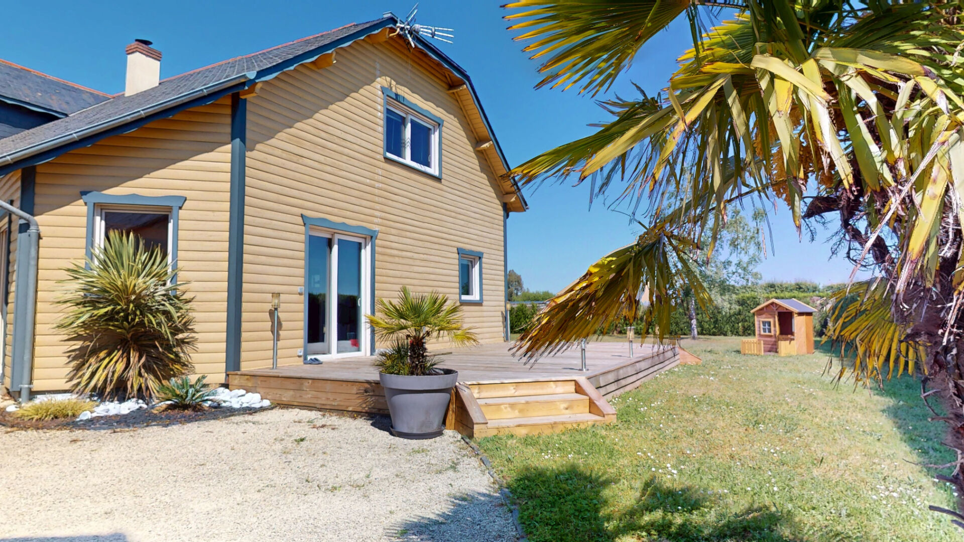 Maison contemporaine à vendre à Longué-Jumelles