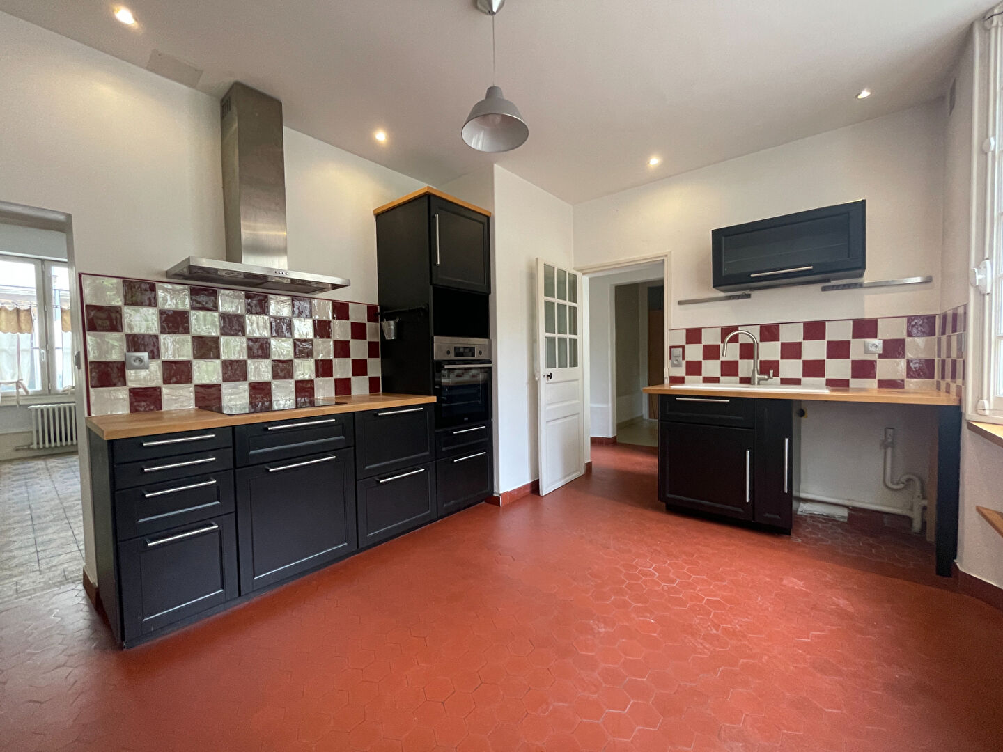 Maison de famille spacieuse à vendre à Saumur