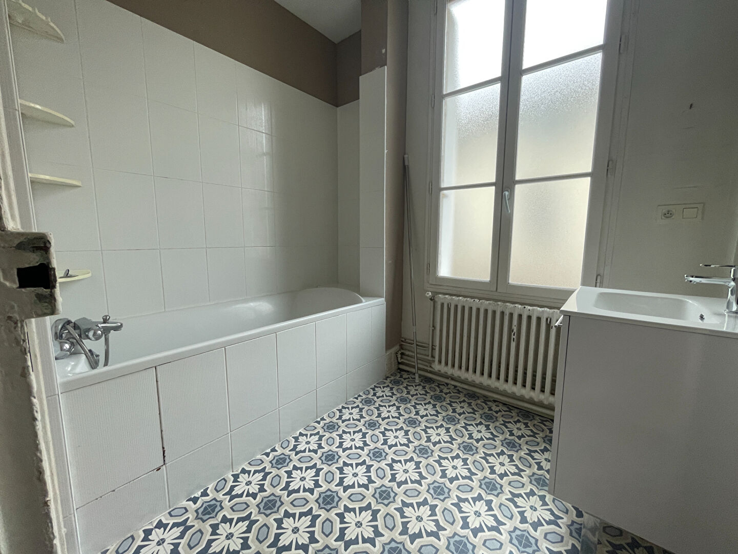 Maison de famille spacieuse à vendre à Saumur