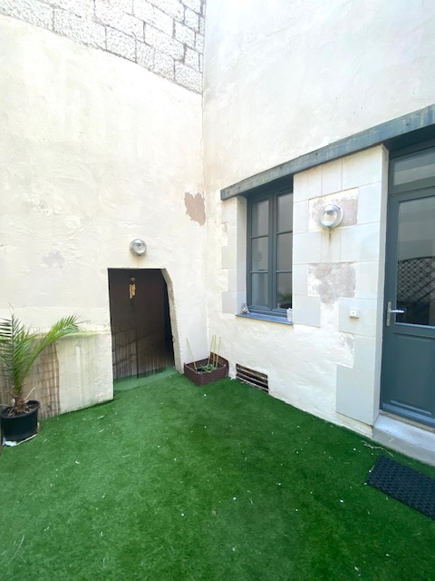 A vendreT1 bis Saumur centre-ville