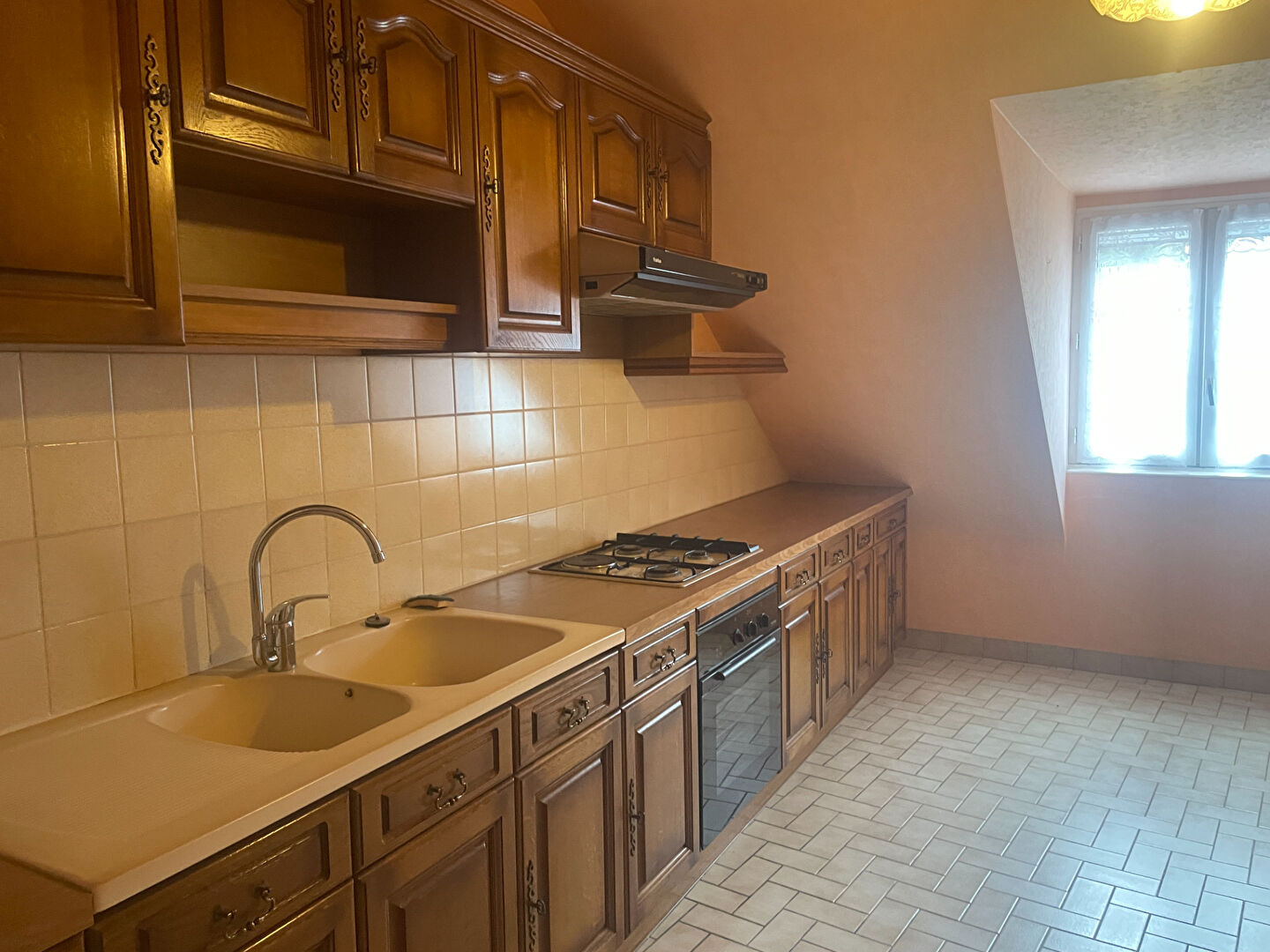 Grande maison à Candes-Saint-Martin - Référence 325