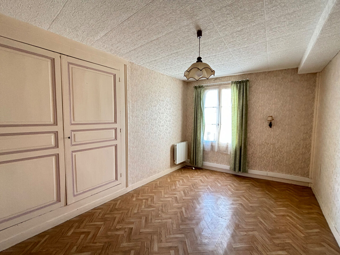 Maison ancienne à vendre à VARRAINS