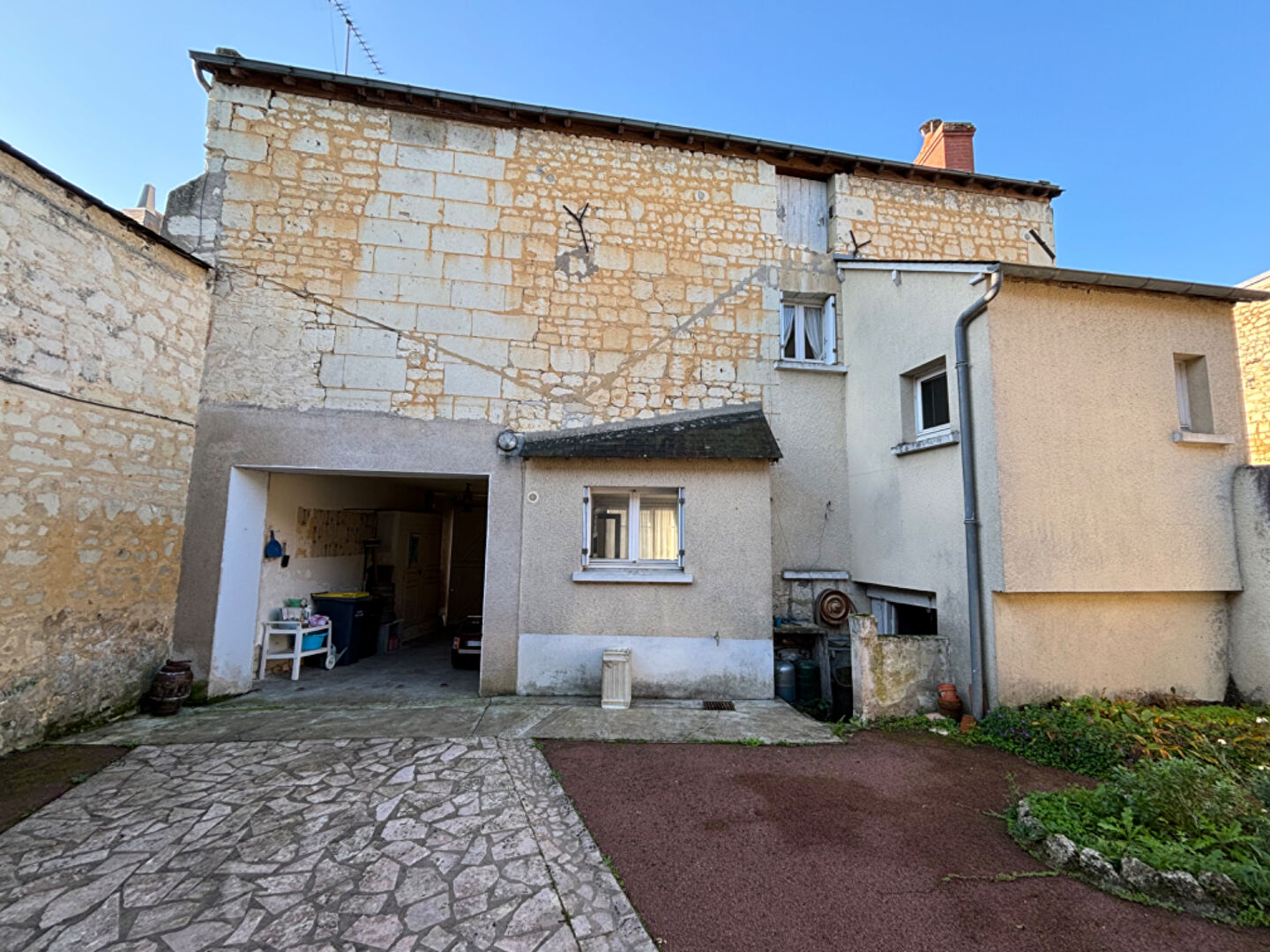 Maison ancienne à vendre à VARRAINS
