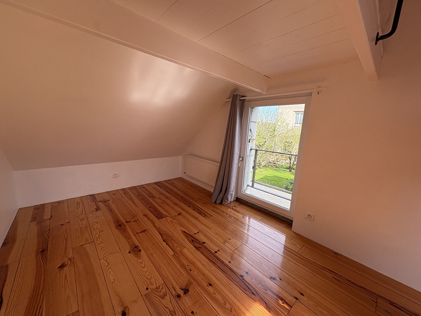 Coup de coeur assuré, charmante maison en tuffeau à Saint-Clément-des-Levées - Réf 341