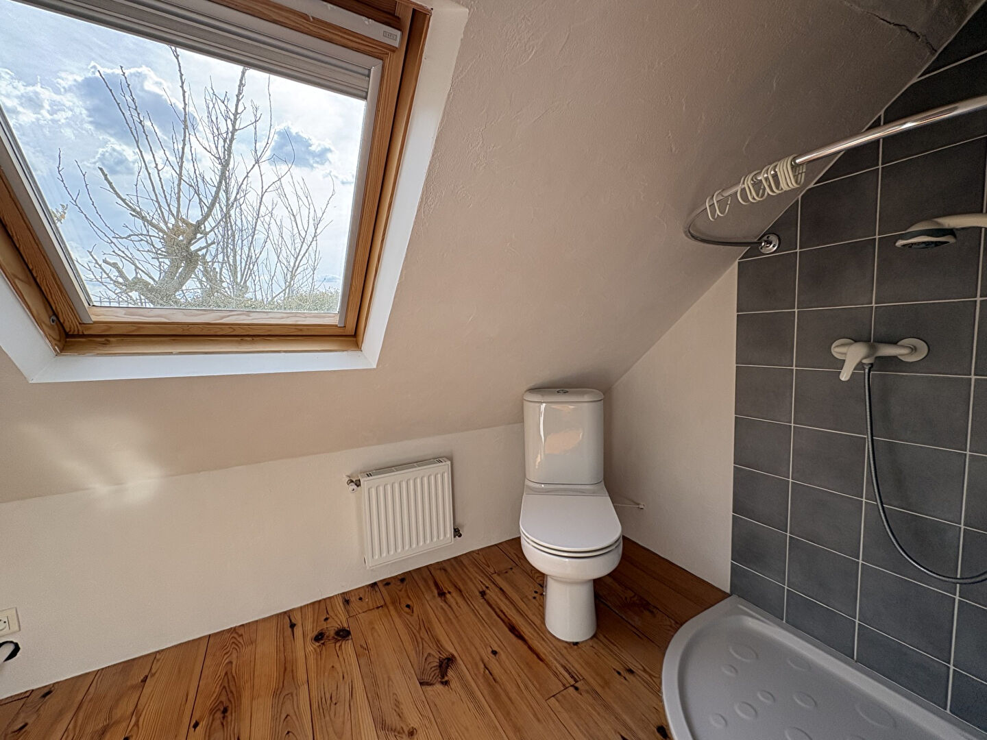 Coup de coeur assuré, charmante maison en tuffeau à Saint-Clément-des-Levées - Réf 341