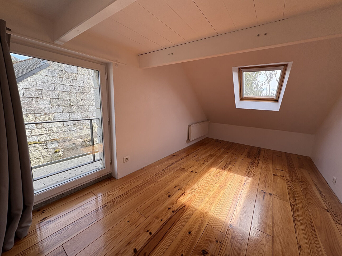 Coup de coeur assuré, charmante maison en tuffeau à Saint-Clément-des-Levées - Réf 341