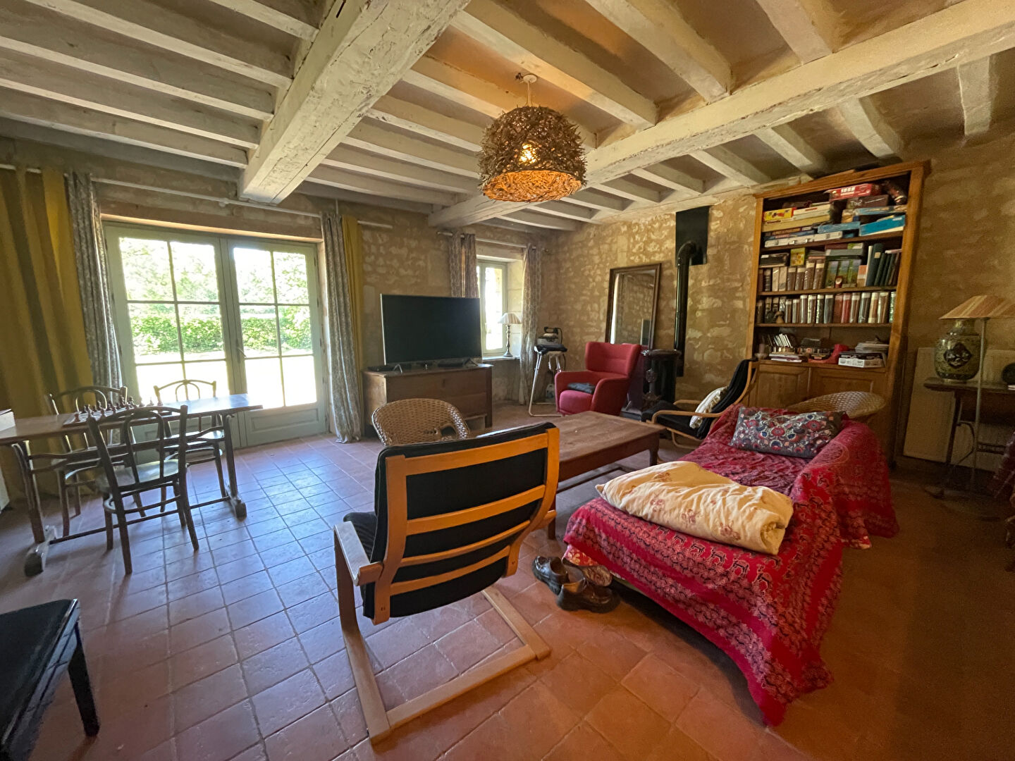 Charmante maison ancienne rénovée à vendre, calme et ensoleillée