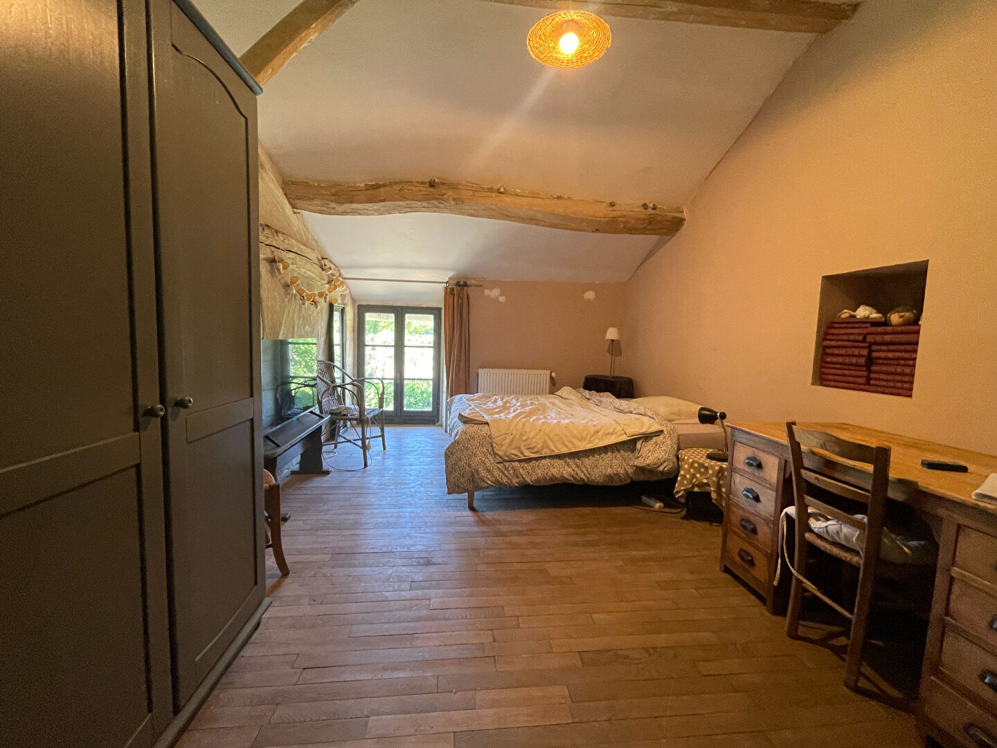 Charmante maison ancienne rénovée à vendre, calme et ensoleillée