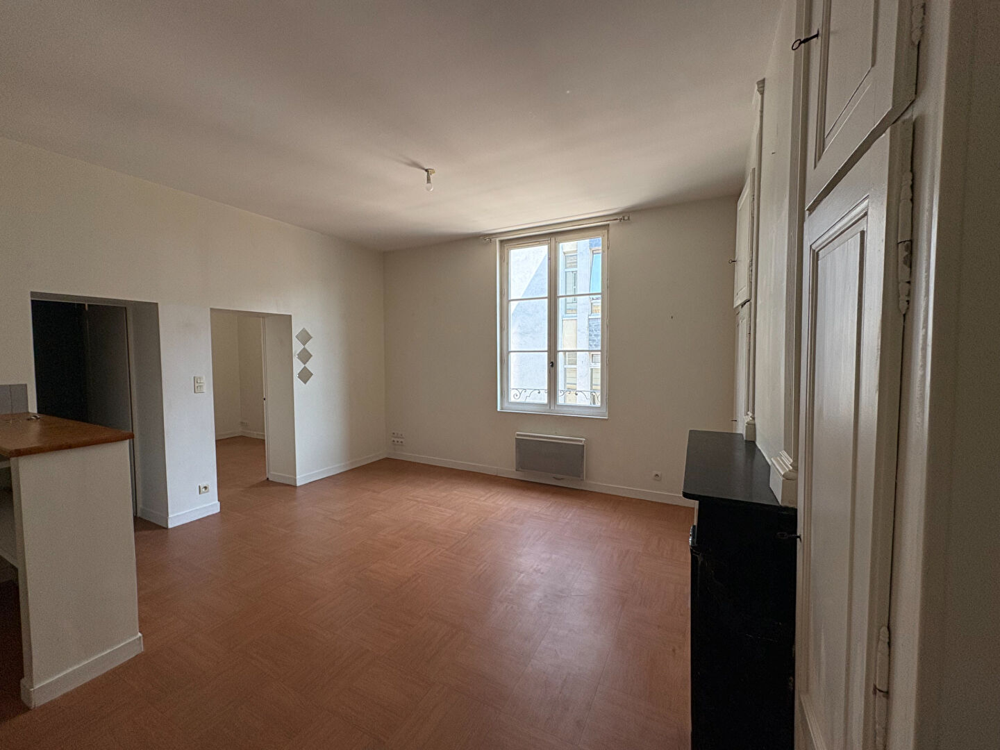 Appartement T2 à louer à SAUMUR (49400).