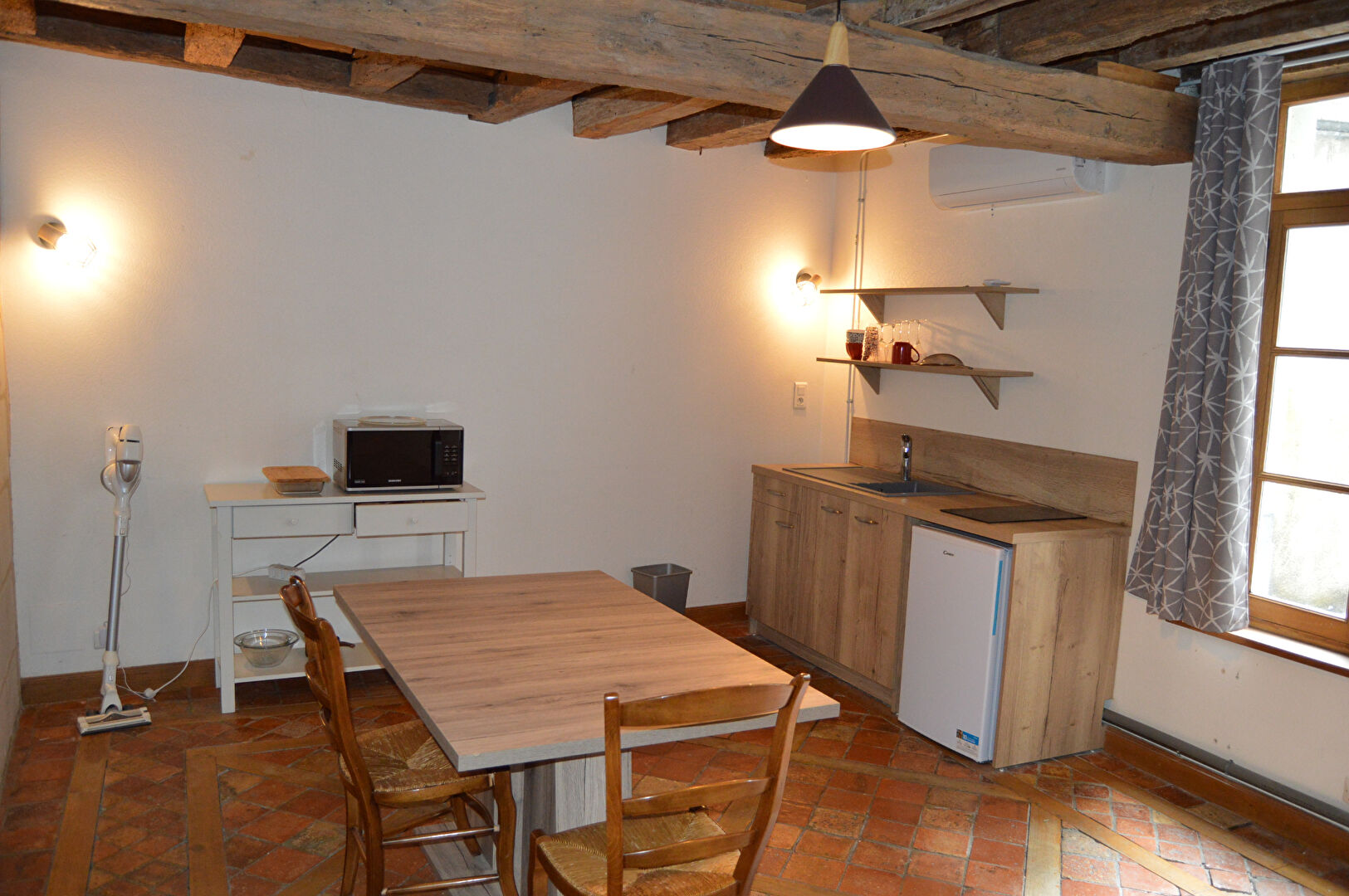 SAUMUR centre-ville : T2 meublé (40 m²) à louer