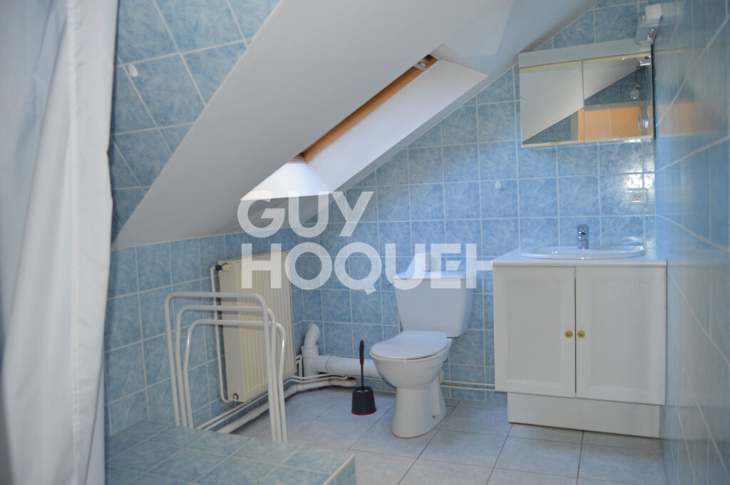 Location : maison T6 à SAUMUR centre-ville