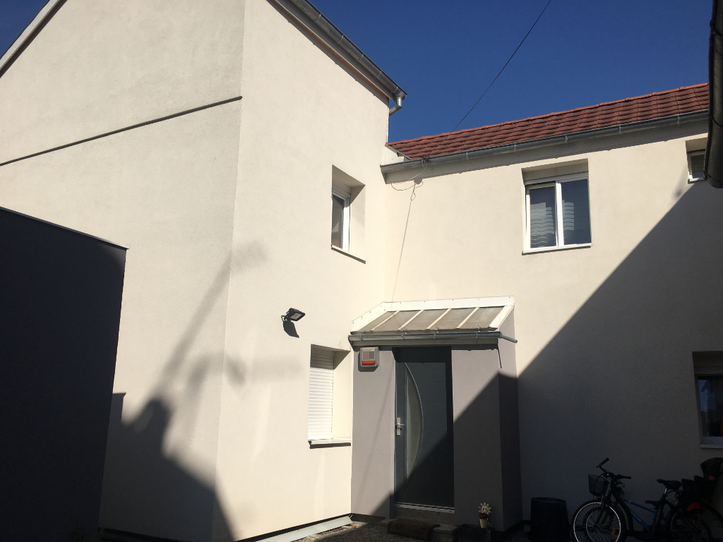 Maison Colmar 5 pièces  130 m2 sur un terrain de 5.77 ares