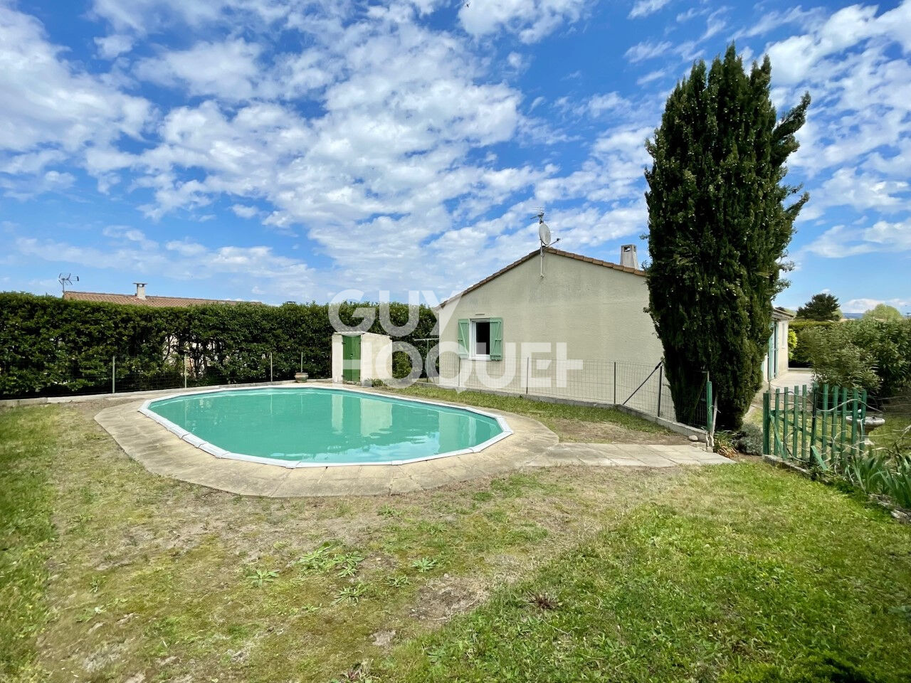 Maison de plain pied de 91m² avec garage a Senas