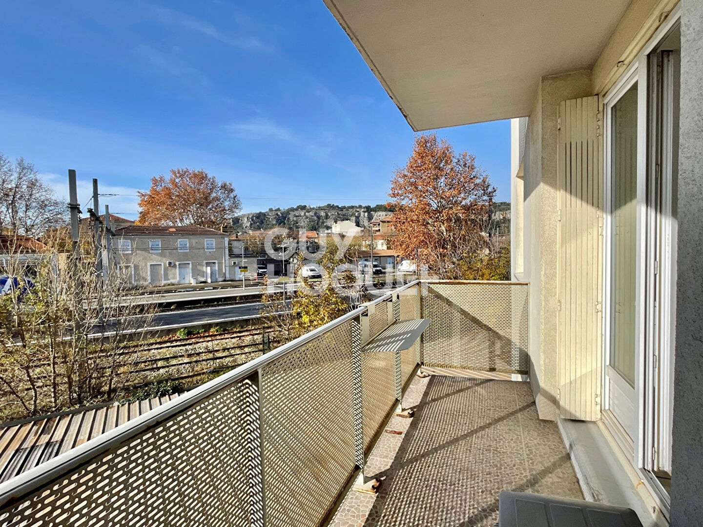 T3 Cavaillon avec ascenseur proche gare