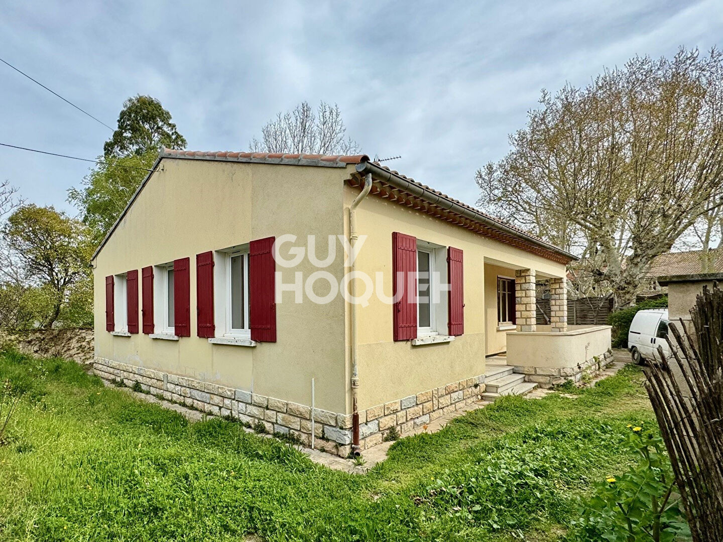 Maison 4 pièces avec hangar et jardin