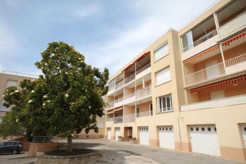 Appartement 4 pièces de 81,42 m² à vendre à Bandol (83150).