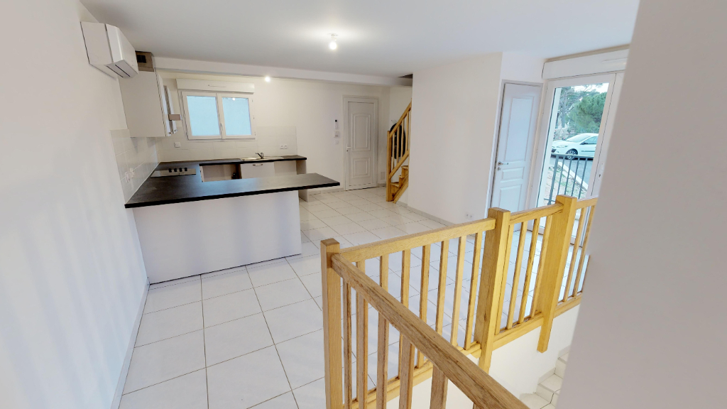 Location d'une maison T3/4 à SEPTEMES LES VALLONS