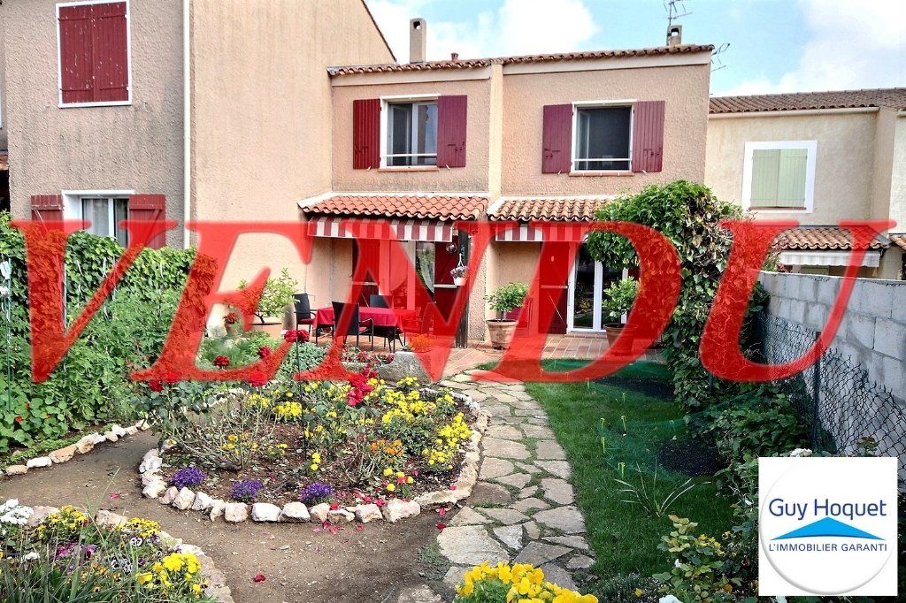 Maison d'environ 105 m² à vendre à VITROLLES (13127).