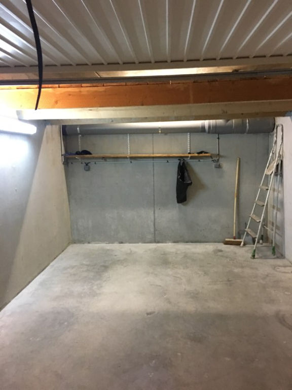 Garage 15 m2 LES TERRASSES DU FRIOUL - 13015 MARSEILLE