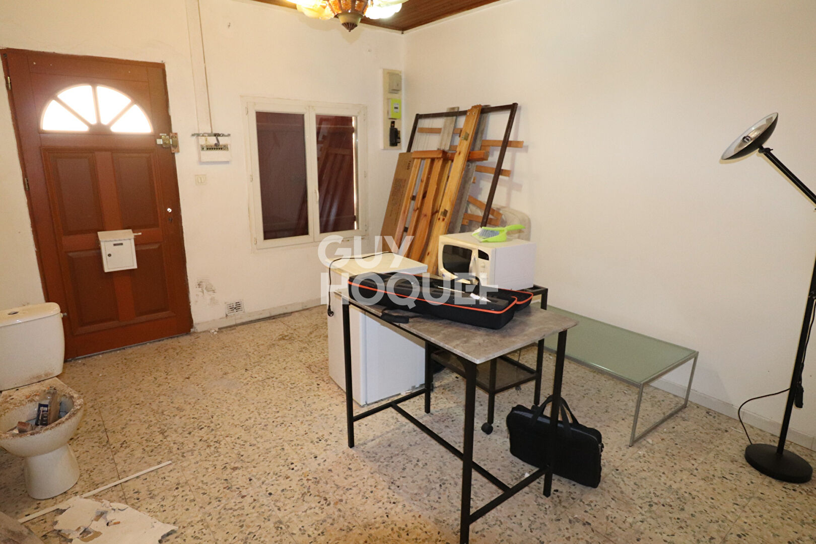 VENTE d'une maison de 3 pièces (53 m²) à MARSEILLE 13015 à rénover.