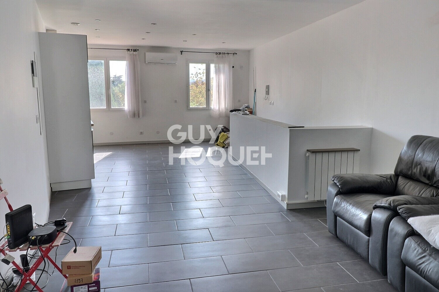 VENTE : appartement F3 (62 m²) en duplex avec terrasse à MARSEILLE 13016 Saint Henri.
