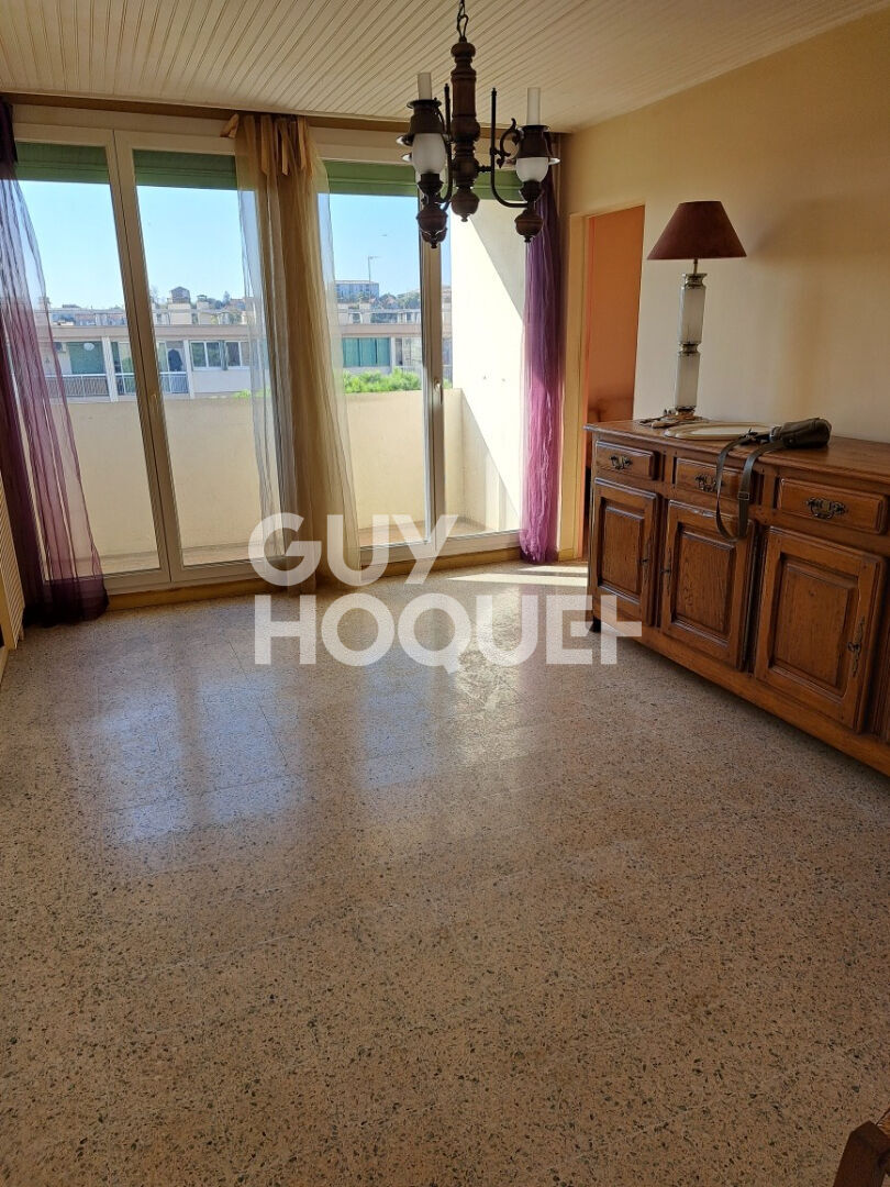 LOCATION d'un appartement F4 (71 m²) à MARSEILLE Résidence les Borels 13015