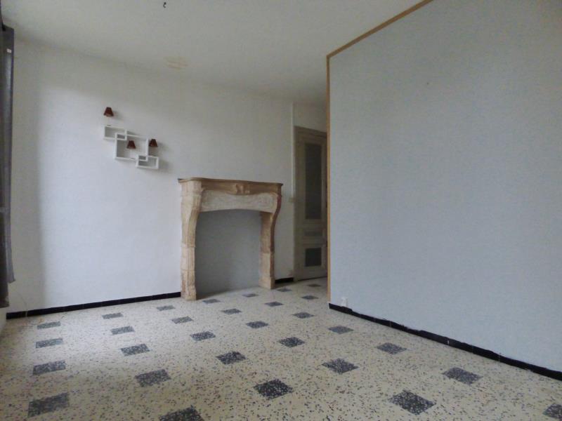 A Sérézin du Rhône T1 bis de 45 m² dans un manoir avec une petite chambre