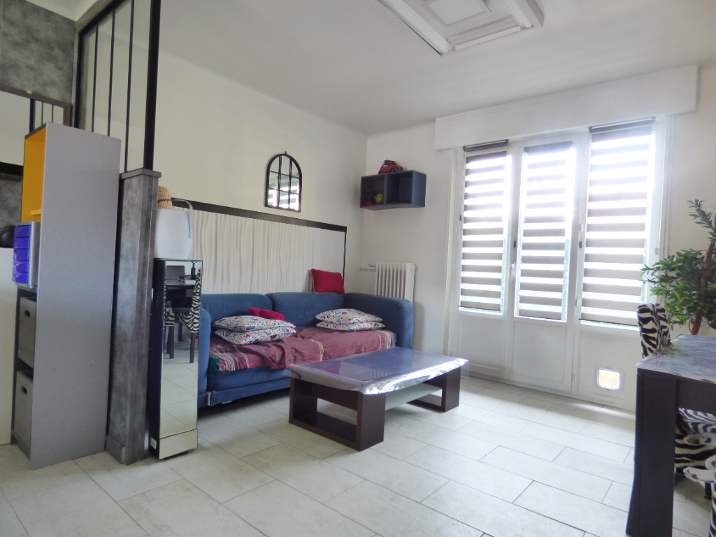 FEYZIN, Appartement 3 pièces avec balcon